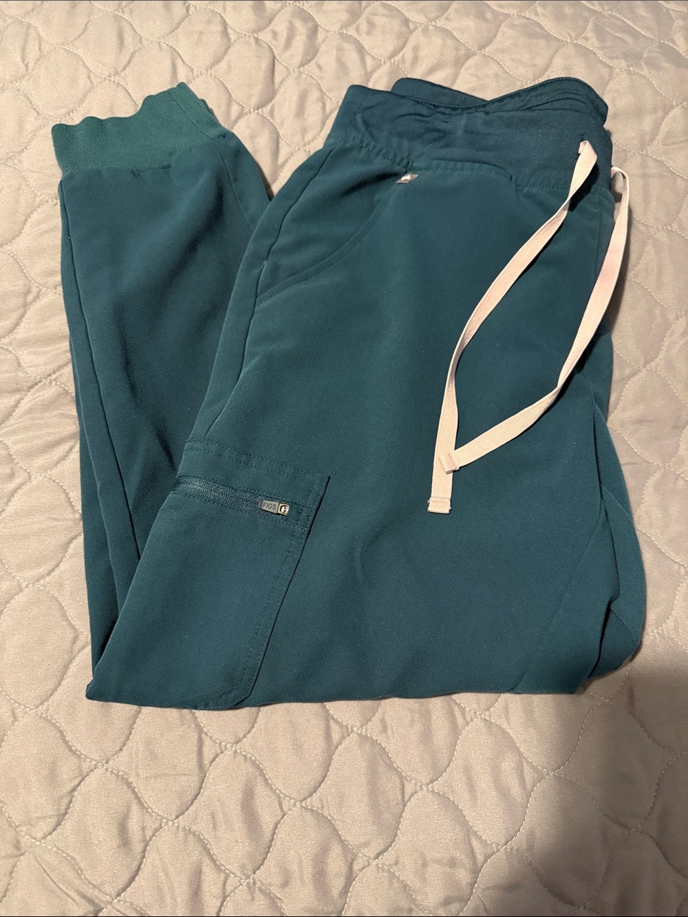 Fig scrub pants
